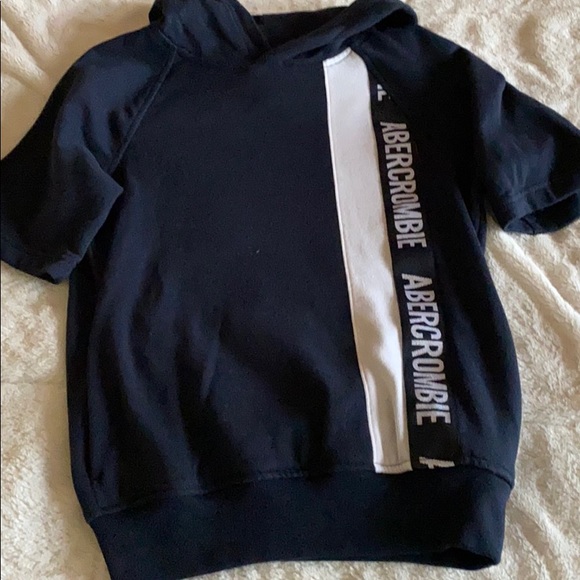 abercrombie kids Other - Short sleeve pullover